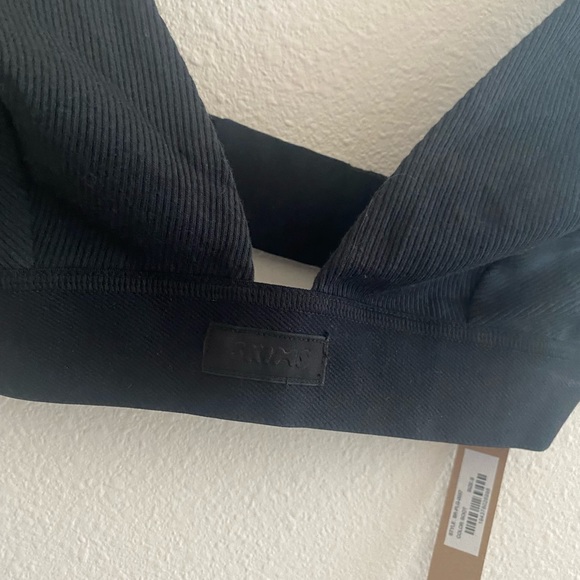 SKIMS  cotton ribbed deep plunge bra in Soot size S new with tag - Picture 3 of 5